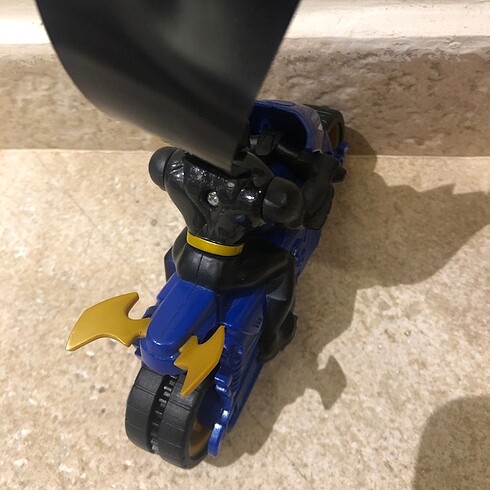  Beden Renk Motorsiklet Batman figürü