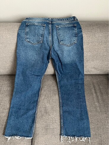 s Beden mavi Renk Stradivarius D98 straight jean