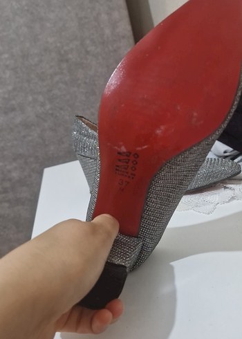 Gri Pliseli Kadın Topuklu Ofis Ayakkabısı - Görsel 3