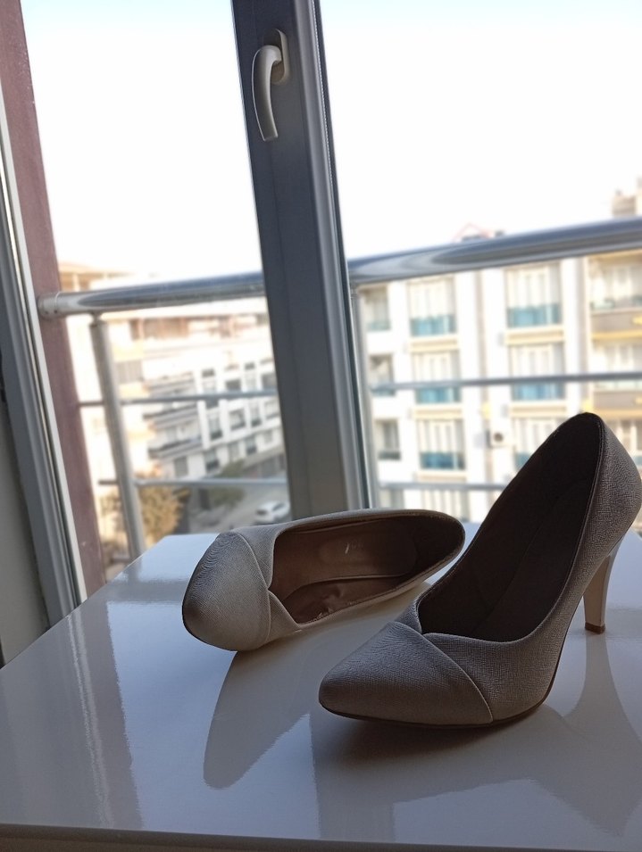 Bej Stiletto Topuklu Kadın Ayakkabı - Görsel 2