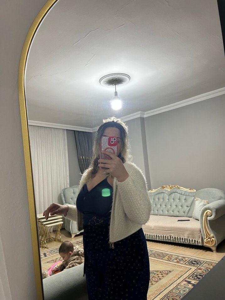 Beyaz peluş hırka - Görsel 5