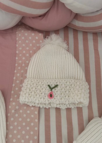 Kız Çocuk Nakışlı Beyaz Triko Takım - Görsel 7