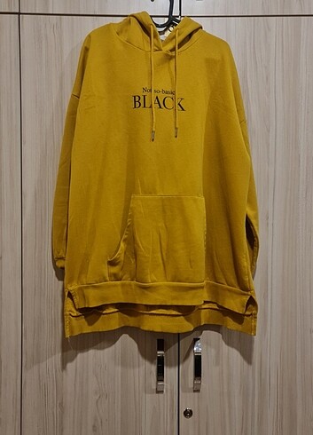 Kapşonlu Sweatshirt 