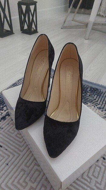 Nine West Stiletto