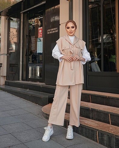 Yelekli takım