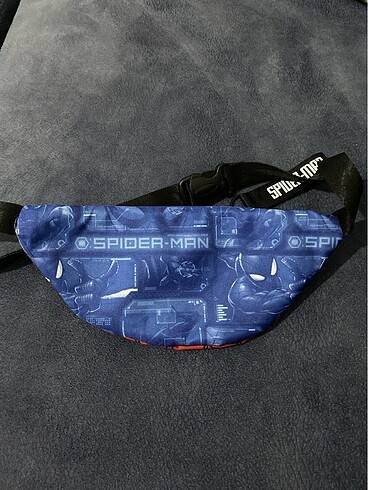 Beden Spiderman bel cantasi