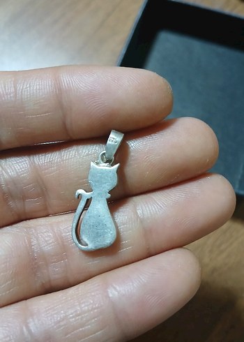 Renkli Payetli Kedi Figürlü Kolye Ucu - Görsel 2