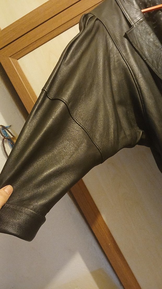 Düğmeli Siyah Deri Kadın Ceket - Görsel 3