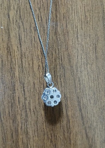 Zincir Detaylı Minimalist Kadın Kolye - Görsel 6