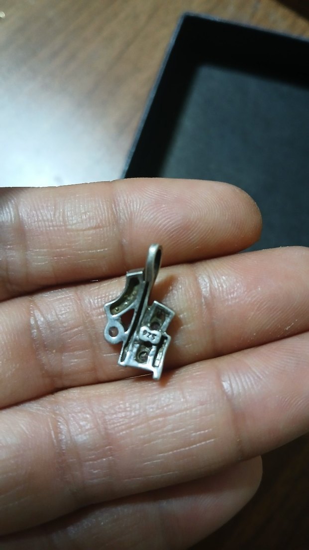 Gri Minimalist kolye uç - Görsel 2