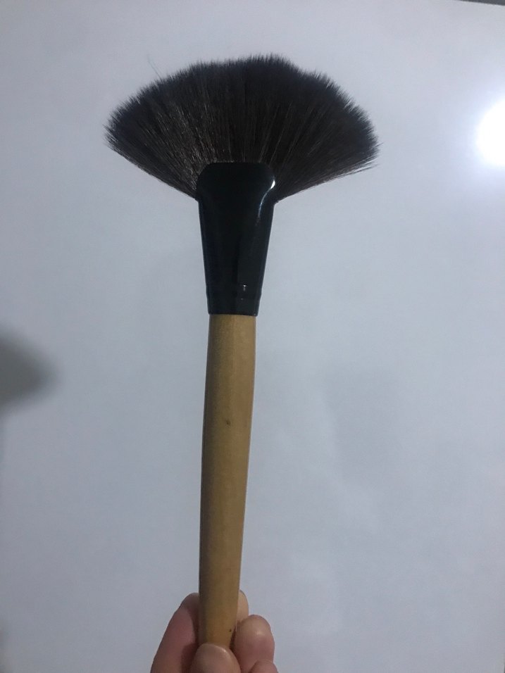 Yelpaze highlhter fırcası - Görsel 2