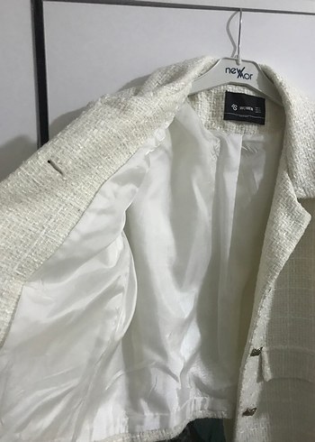 Düğmeli Ekru Kısa Blazer Ceket - Görsel 7