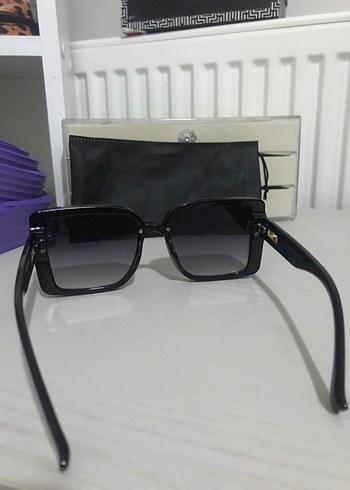 Siyah Klasik Kadın Güneş Gözlüğü - Görsel 5