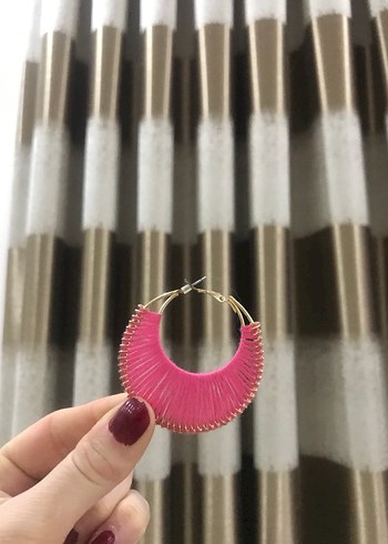 Pembe Pilili Bohem Nakışlı Küpe - Görsel 2