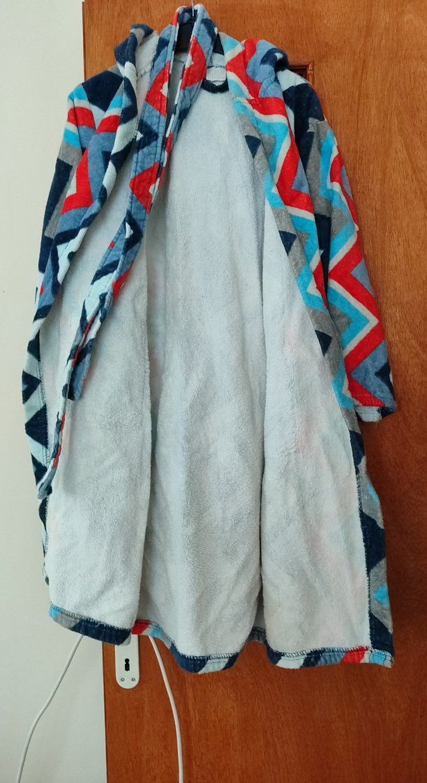 Çocuk için Çok Renkli Batik Desenli Bornoz - Görsel 4