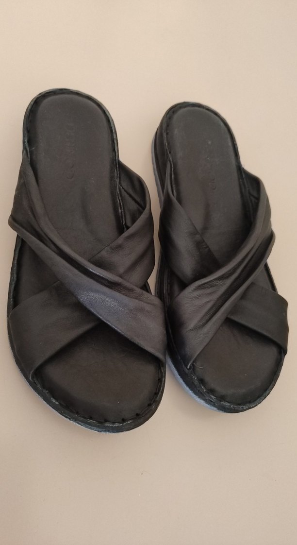 Siyah Dolgulu Topuklu Kadın Terlik - Görsel 2