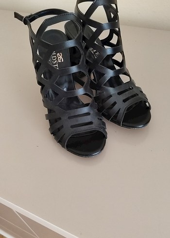 Siyah Kemerli Yılan Derisi Desenli Stiletto - Görsel 7