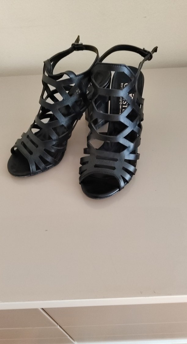 Siyah Kemerli Yılan Derisi Desenli Stiletto - Görsel 2