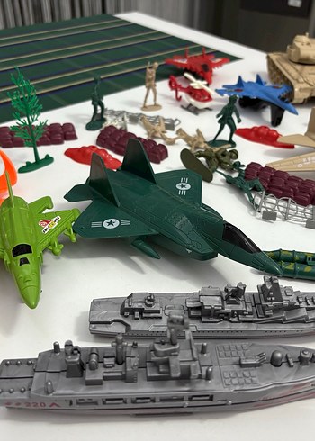 Kahramanlar Savaş Tankı Model Kiti - Görsel 6