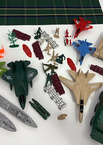 Kahramanlar Savaş Tankı Model Kiti - Görsel 7