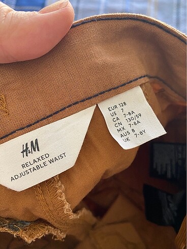 7 Yaş Beden H&M çocuk pantolon