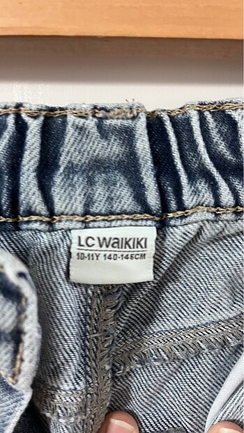 LC Waikiki Kız çocuk kot pantolon