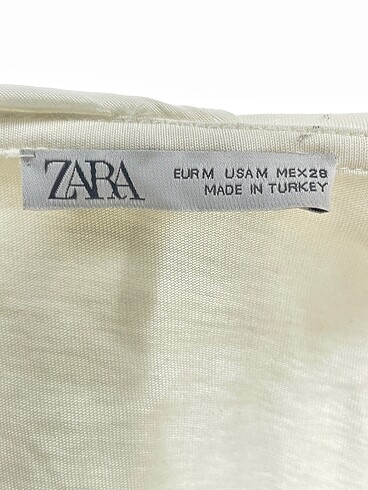 m Beden beyaz Renk Zara Bluz %70 İndirimli.