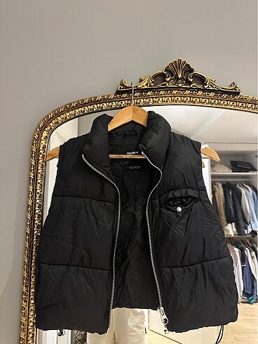 xs Beden pull and bear şişme yelek