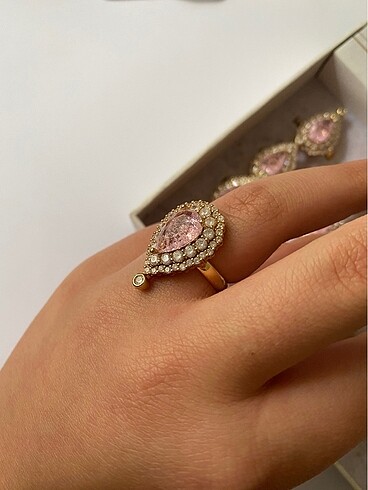 Zen Diamond Pembe Taşlı Yüzük