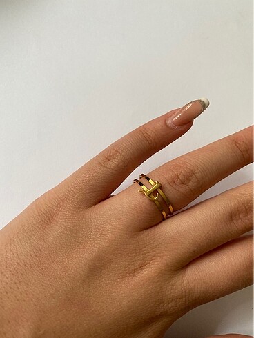Zen Diamond Gold T Harfi Yüzük