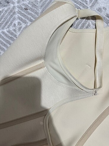 Yamuna latex korse - Görsel 8