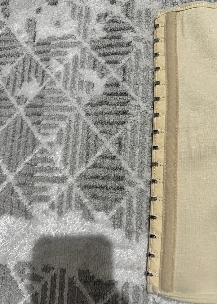 Yamuna latex korse - Görsel 5