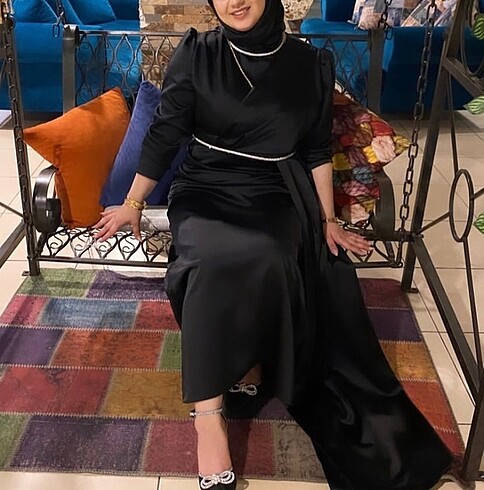 Siyah elbise