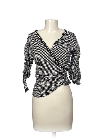 Zara Bluz %70 İndirimli.