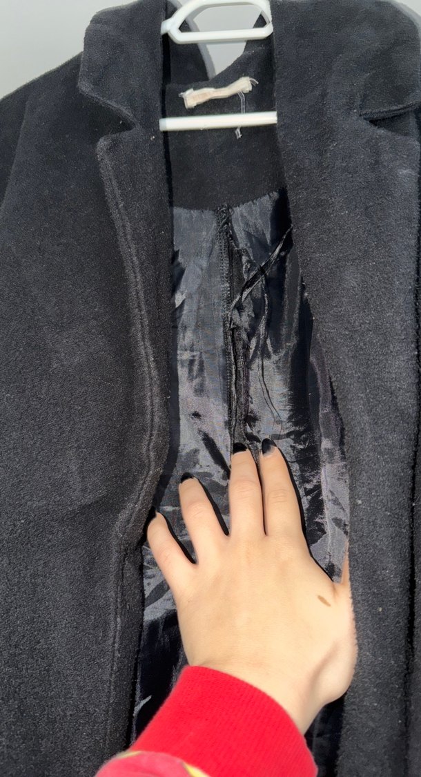 Siyah Uzun Kaban - Görsel 2