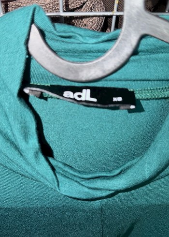 Bağlanalı İp Detaylı Yeşil Balıkçı Yaka Bluz - Görsel 2