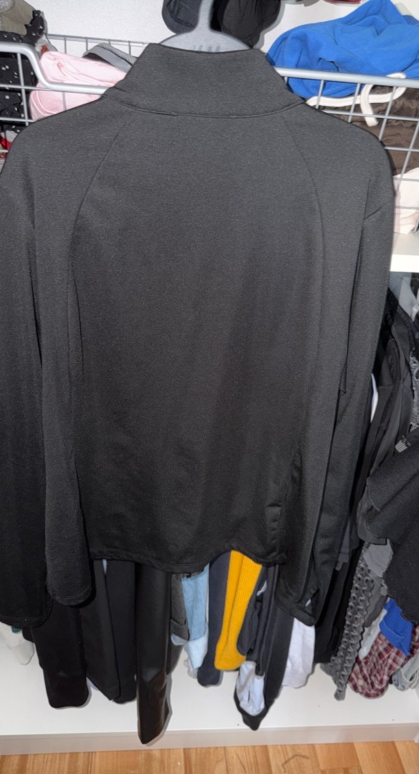 Siyah Fermuarlı Yüksek Yakalı Kadın Ceket - Görsel 3