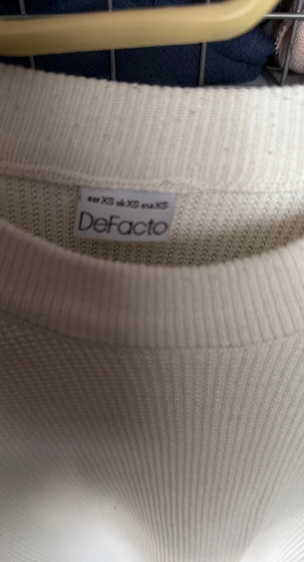 Beyaz Uzun Kollu Salaş Kazak - Görsel 2