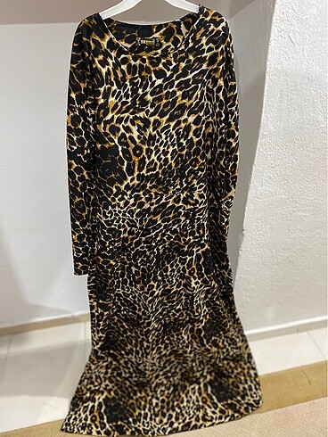 Usun leopar elbise