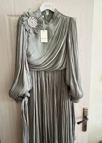 Gri Uzun Kollu Drapeli Vintage Abiye Elbise