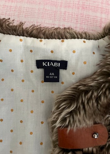 Kız Çocuk Kahverengi Kürklü Yelek - Görsel 3