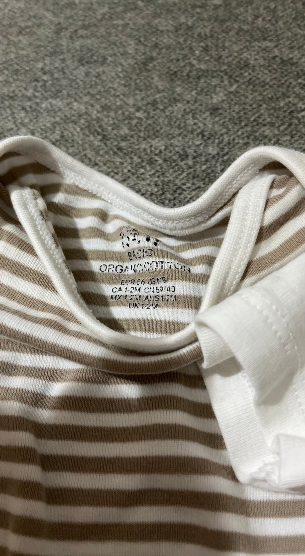 Düğmeli Beyaz Erkek Bebek Kısa Kollu Body - Görsel 3