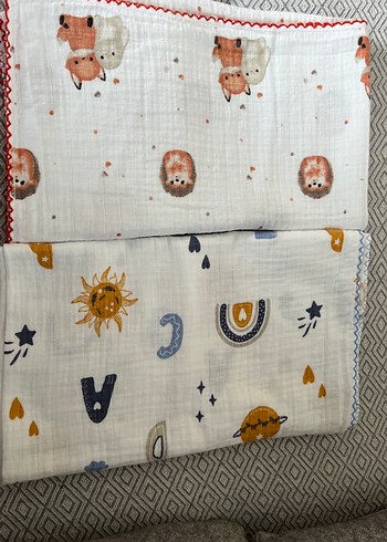 Çocuklar için renkli desenli battaniye - Görsel 3