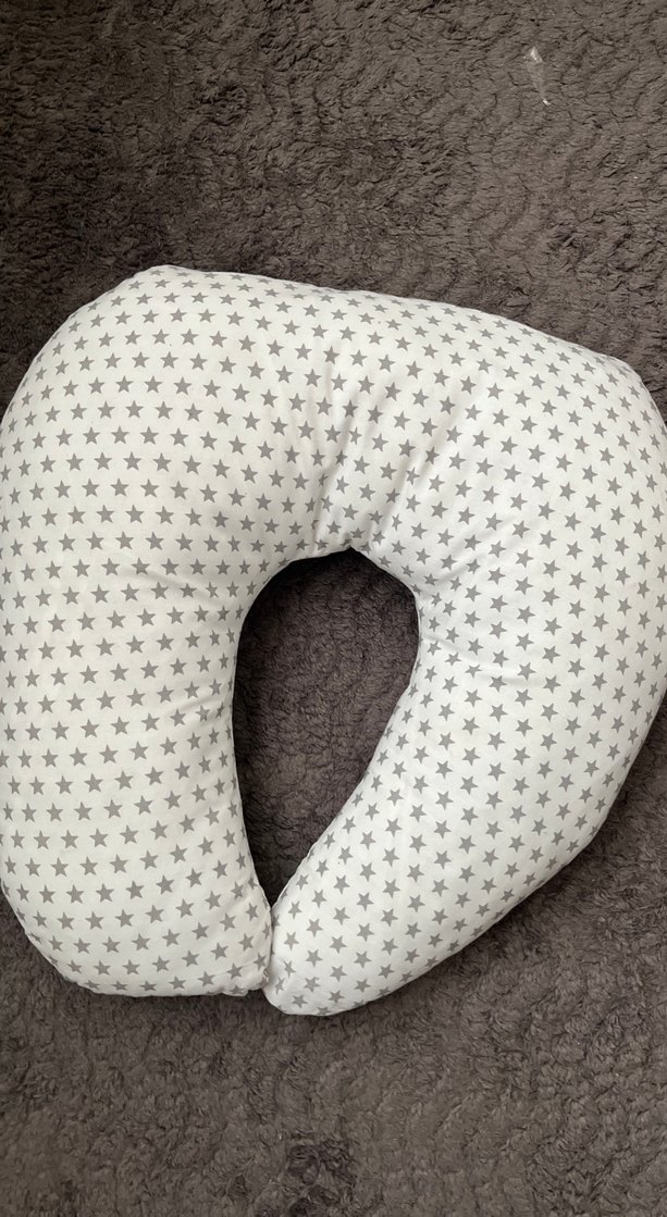 Gri Yıldız Desenli Emzirme ve Hamile Yastığı - Görsel 2