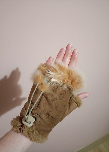 Kürklü Bej Süet Kadın Eldiven - Görsel 2