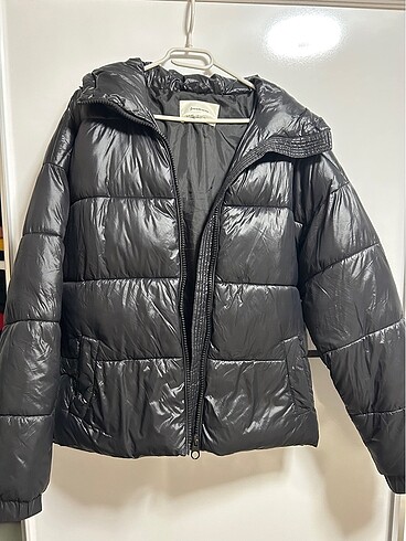 stradivarius mont