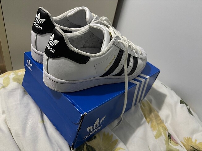 39,5 Beden Adidas superstar orijinal 39,5 numara
