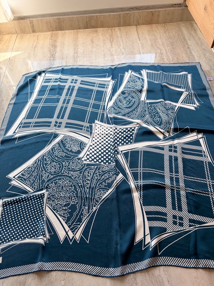 Armine eşarp - Görsel 2