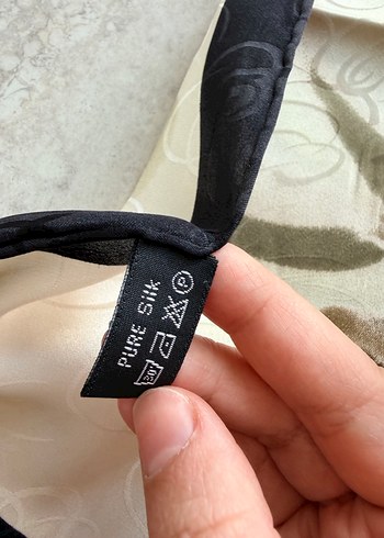 İpek eşarp - Görsel 3