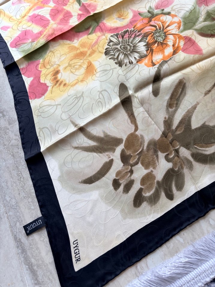 İpek eşarp - Görsel 2